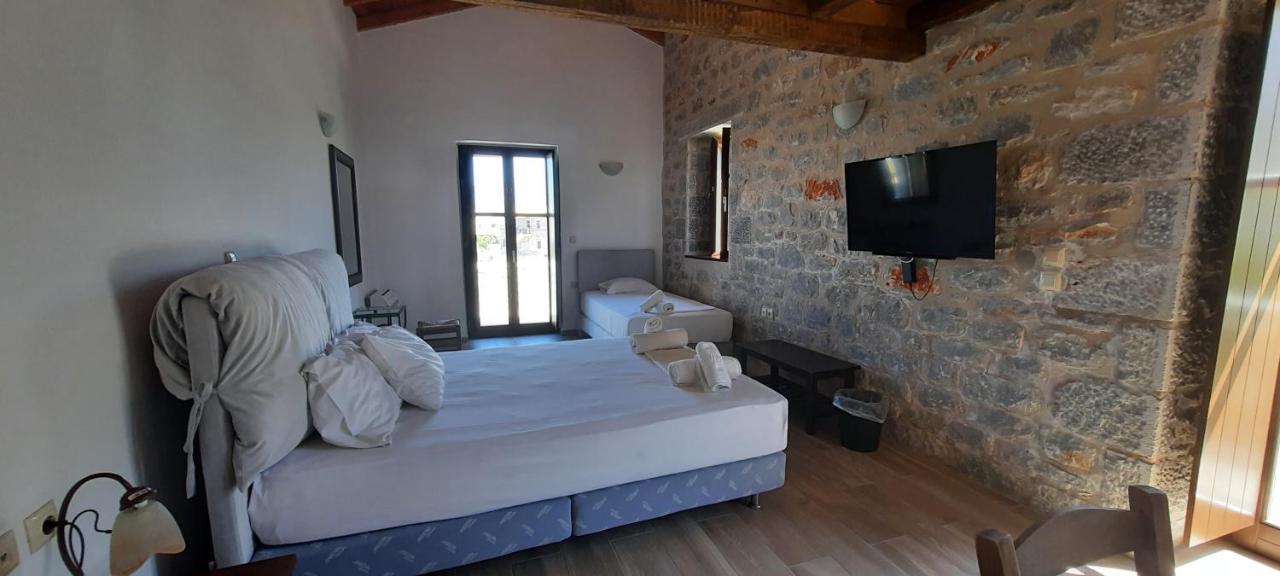 Koukouri Suites Areópoli Extérieur photo