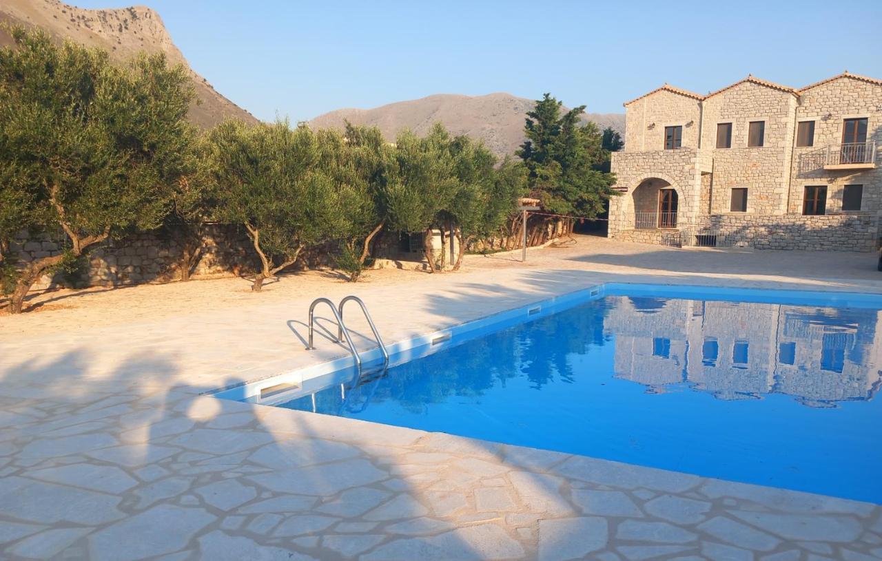Koukouri Suites Areópoli Extérieur photo