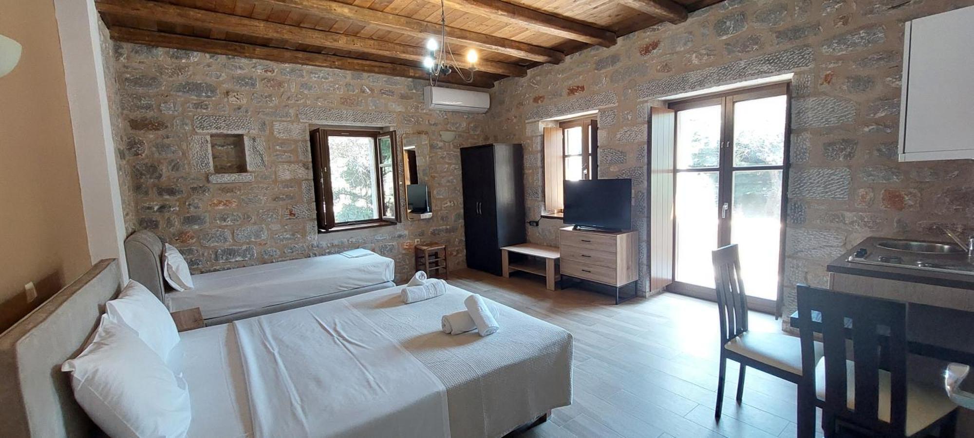 Koukouri Suites Areópoli Extérieur photo