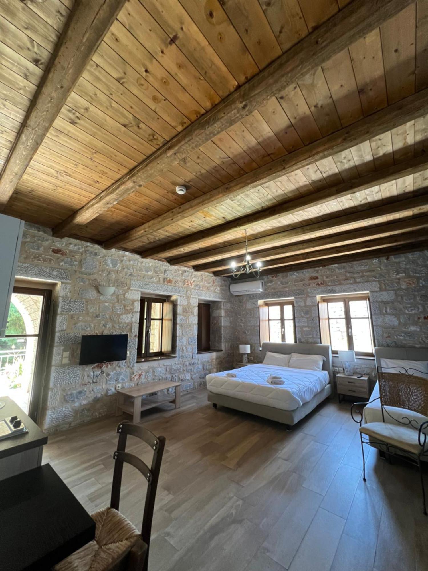 Koukouri Suites Areópoli Extérieur photo