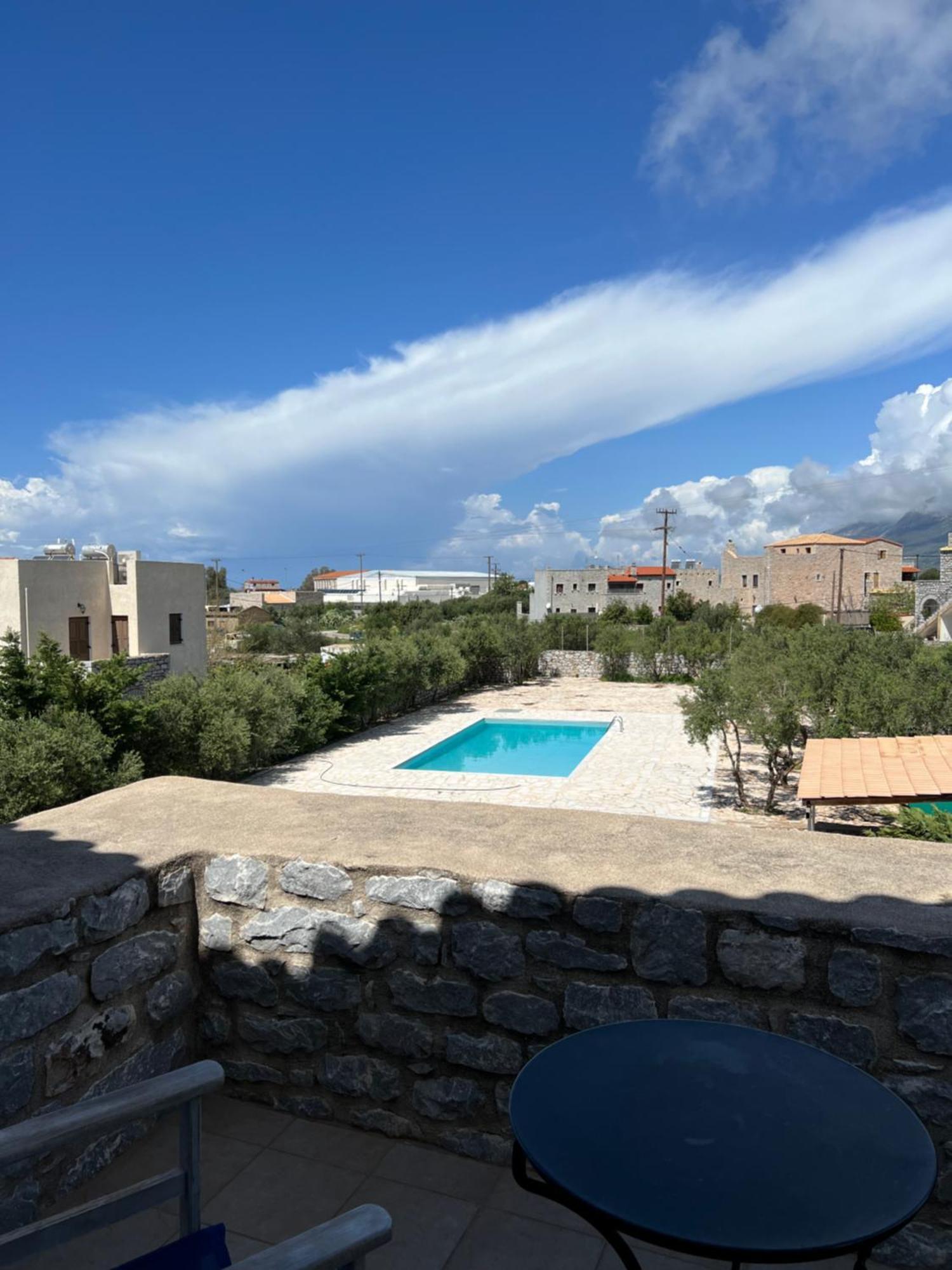 Koukouri Suites Areópoli Extérieur photo